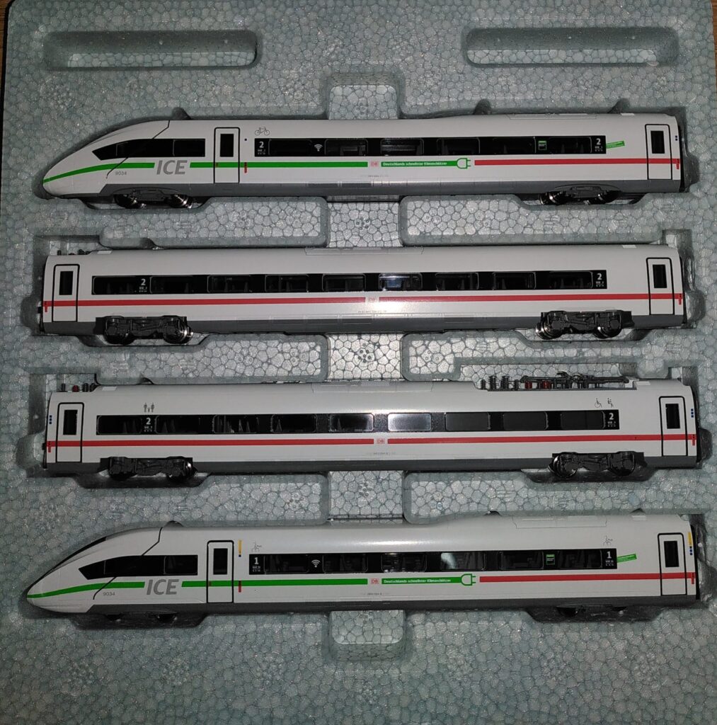 KATO Personenwagen KATO by Lemke K10952 N BR 412/ICE4, 4-tlg. Klimaschützer, Grundset der