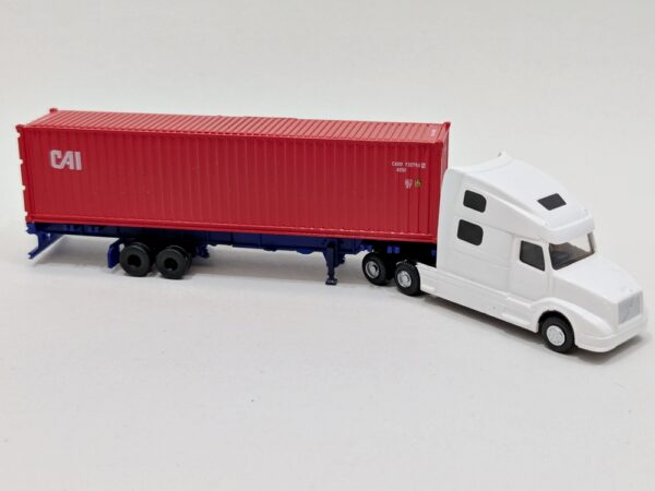 31-615 Volvo Highway Tractor/Trailer with Container and Chassis - Image 5