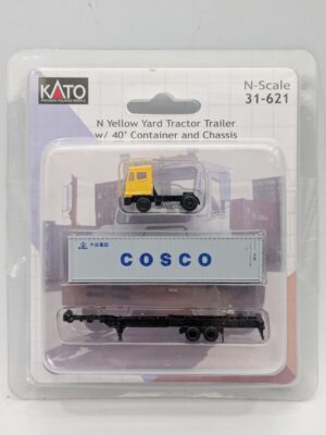 31-621 N Yellow Yard Tractor/Trailer & 40ft Container/Chassis