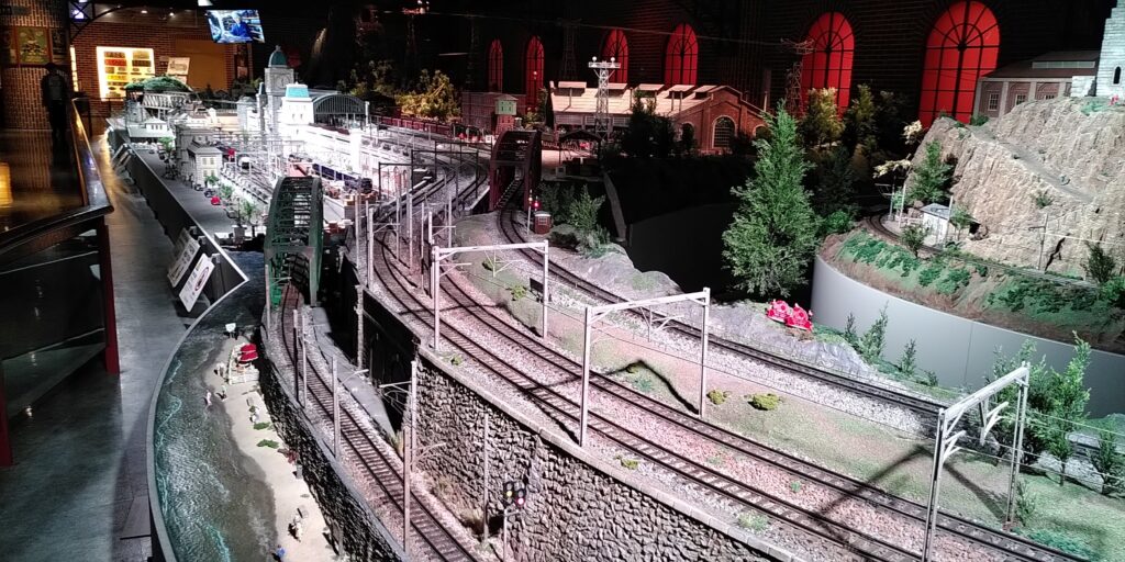 Large diorama at Hara Model Railway Museum
