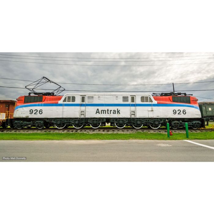 137-2026 GG1 Amtrak Ph1 926
