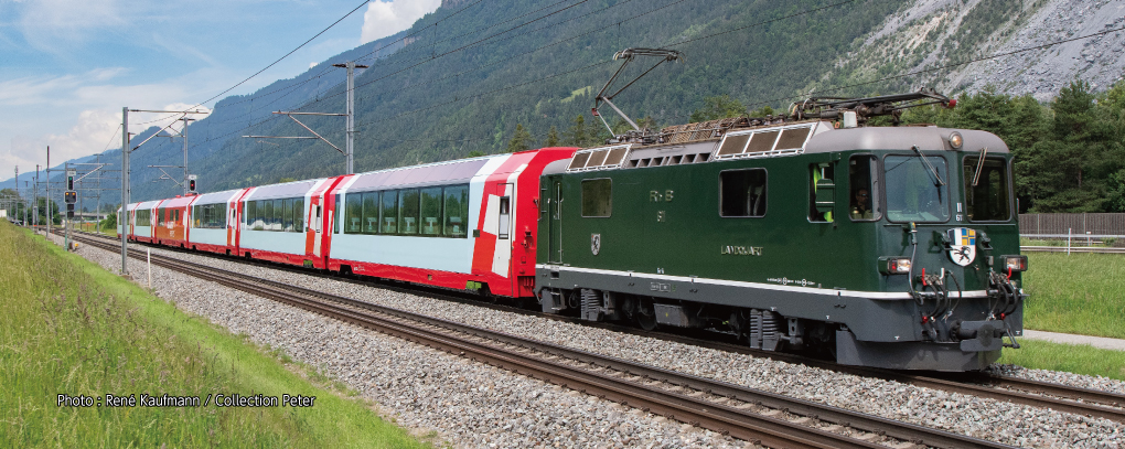 3102-5 RhB Ge4/4-II 611 Revival Livery Green